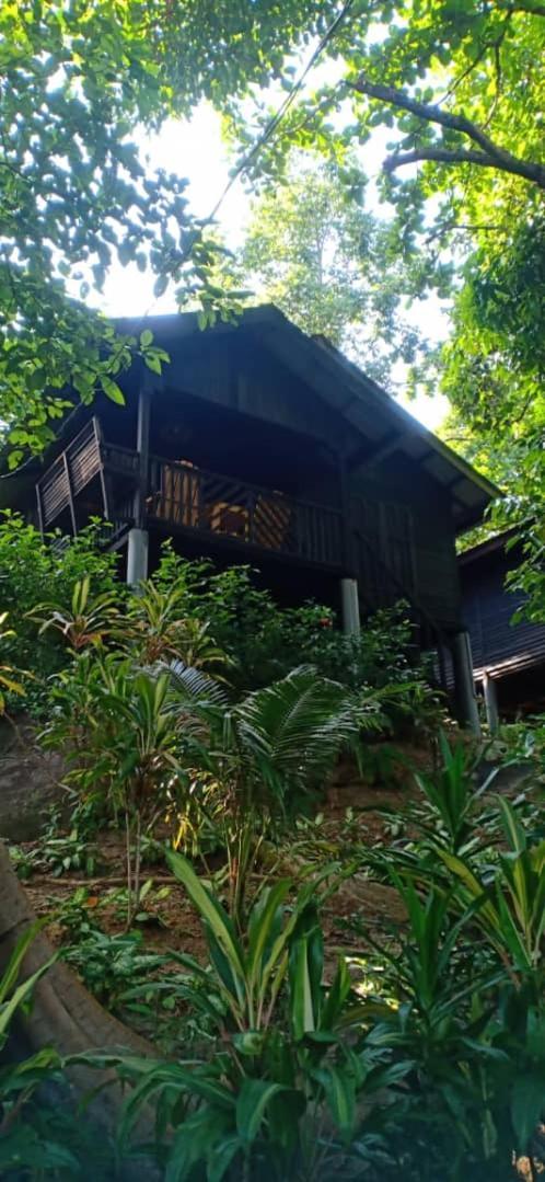 Melina Beach Resort Kampung Genting Dış mekan fotoğraf