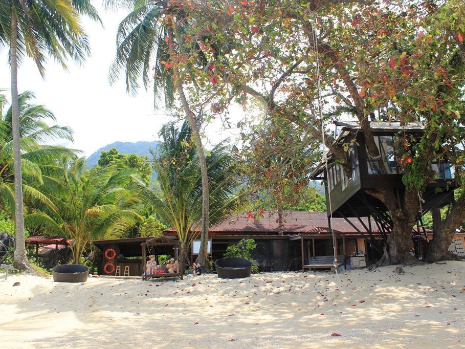 Melina Beach Resort Kampung Genting Dış mekan fotoğraf