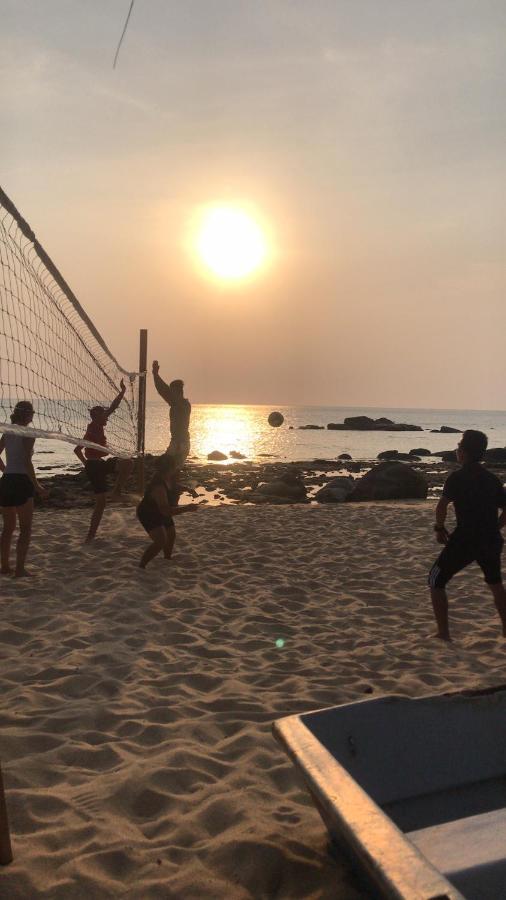 Melina Beach Resort Kampung Genting Dış mekan fotoğraf